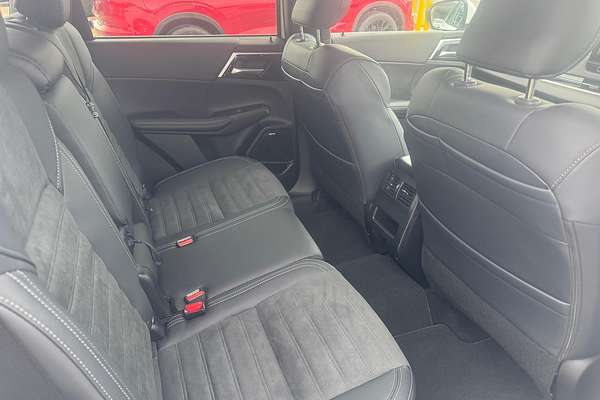 2025 Mitsubishi Outlander Aspire ZM