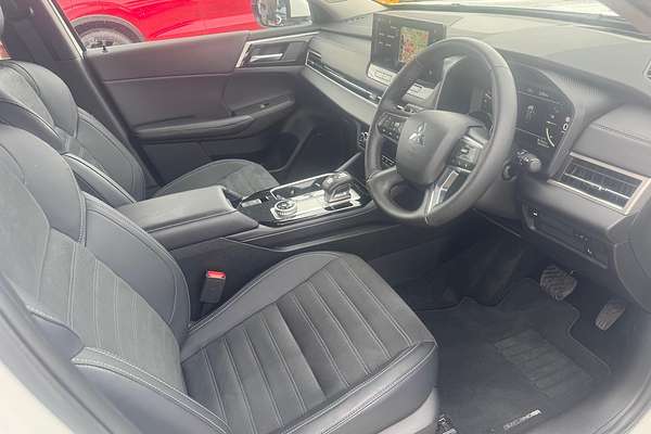 2025 Mitsubishi Outlander Aspire ZM