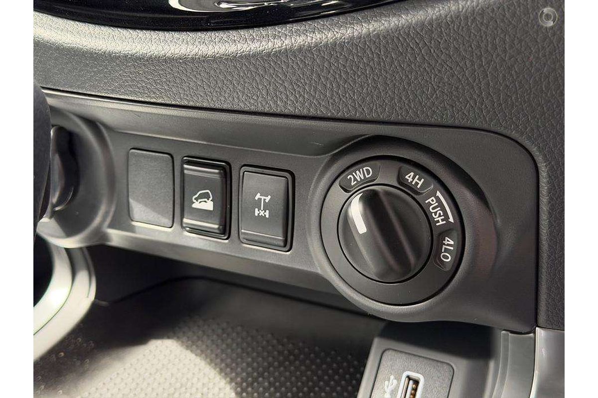 2025 Nissan Navara SL Warrior D23 4X4