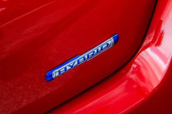 2025 Suzuki Swift Hybrid Plus UZ