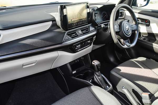 2025 Suzuki Swift Hybrid GLX UZ