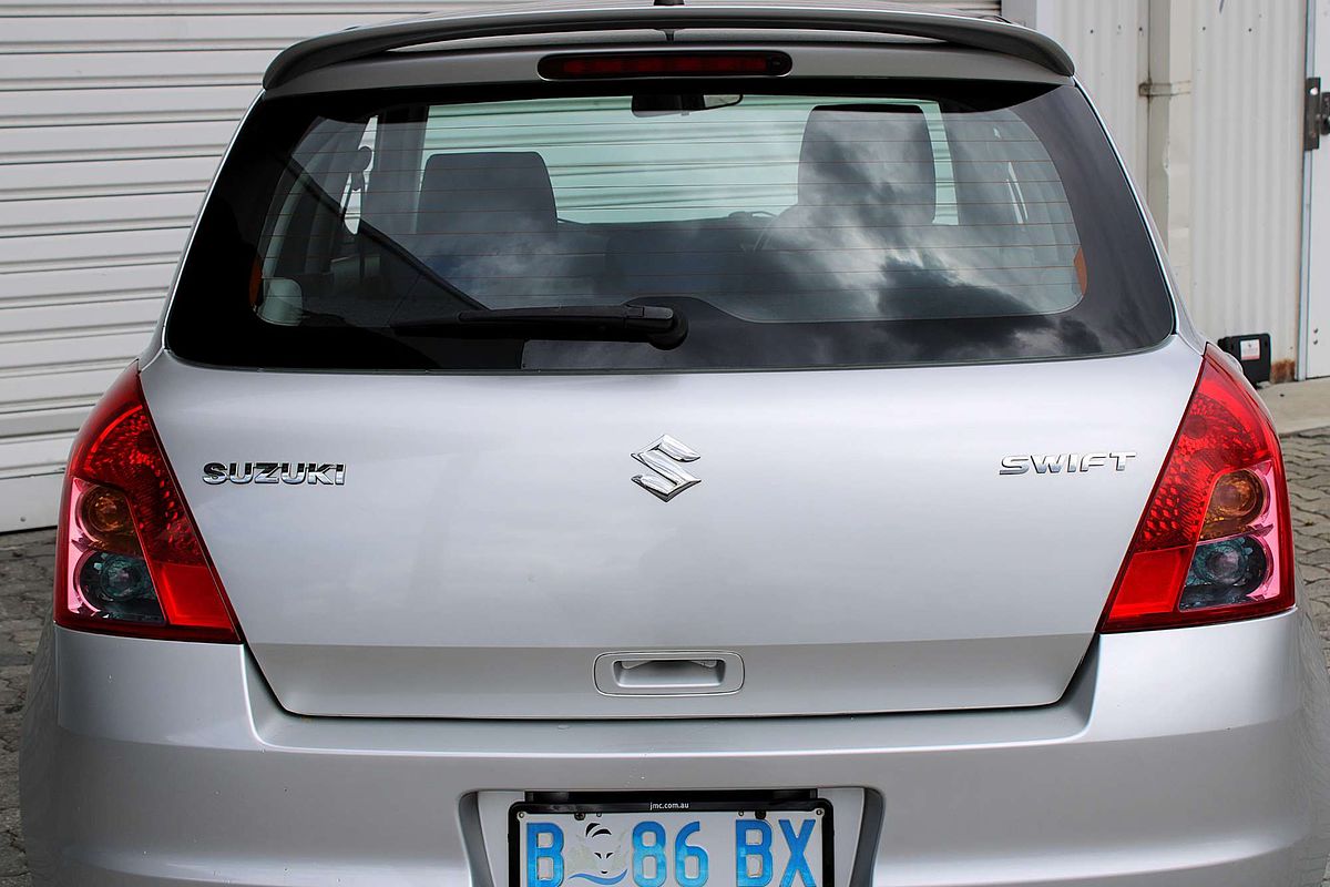 2009 Suzuki Swift RS415