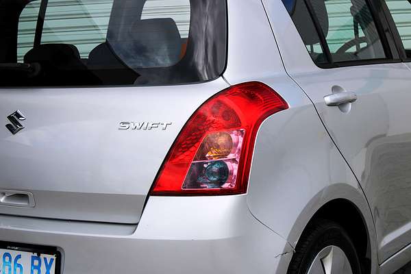 2009 Suzuki Swift RS415