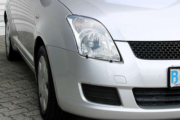 2009 Suzuki Swift RS415