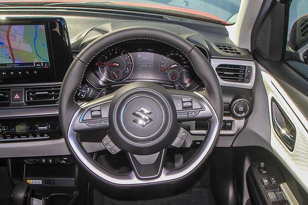 2025 Suzuki Swift Hybrid GLX UZ