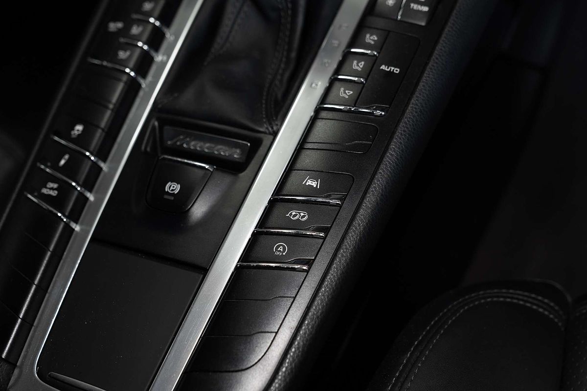 2020 Porsche Macan GTS 95B