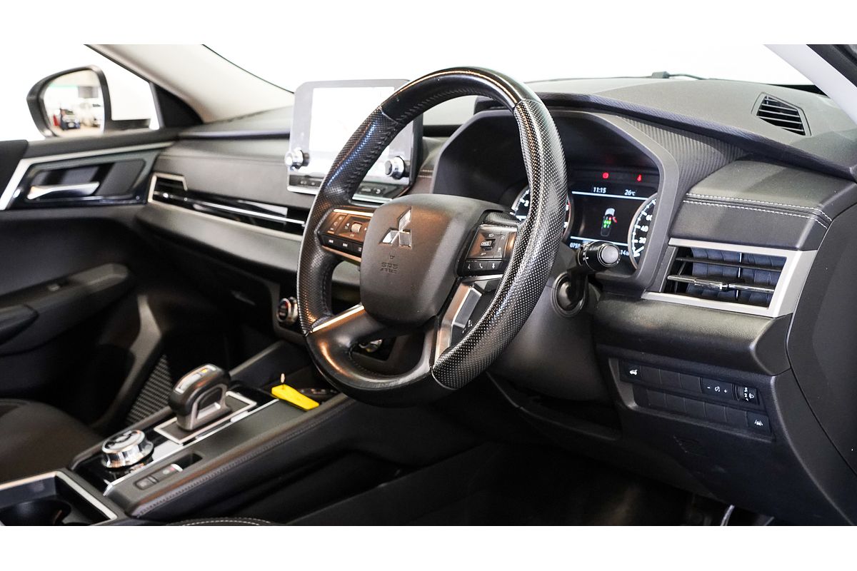 2021 Mitsubishi Outlander LS ZM