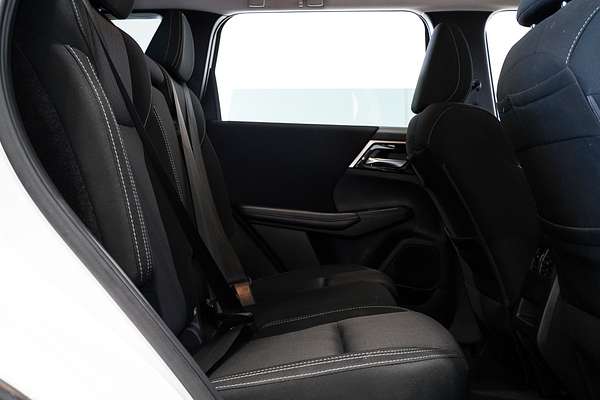 2021 Mitsubishi Outlander LS ZM