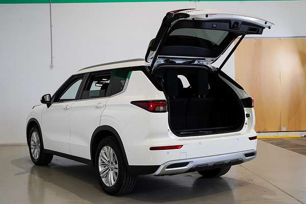 2021 Mitsubishi Outlander LS ZM