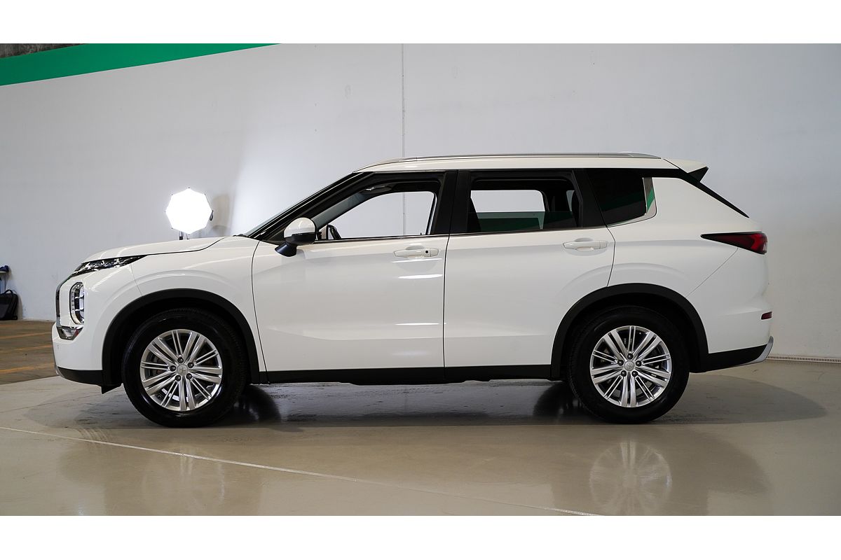2021 Mitsubishi Outlander LS ZM