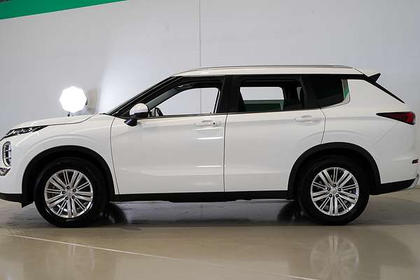 2021 Mitsubishi Outlander LS ZM
