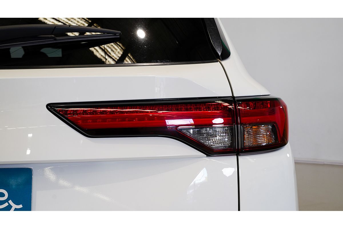 2021 Mitsubishi Outlander LS ZM