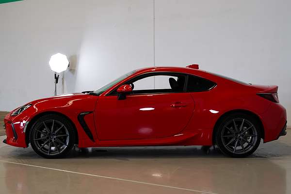 2022 Subaru BRZ S ZD8