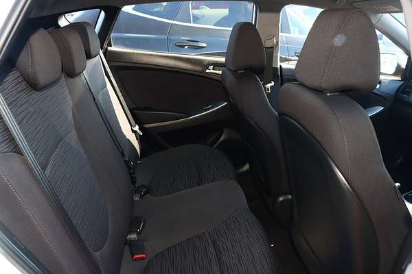 2017 Hyundai Accent Active RB4