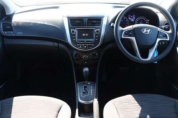 2017 Hyundai Accent Active RB4