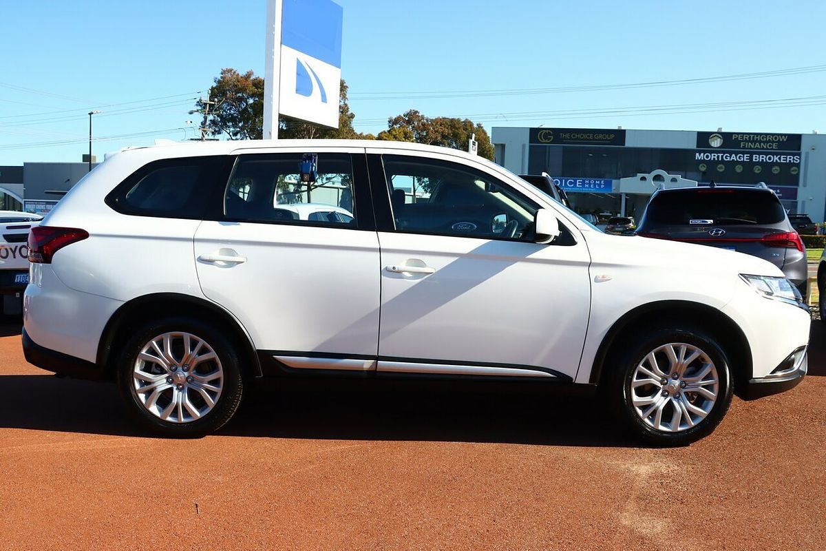 2020 Mitsubishi Outlander ES ZL