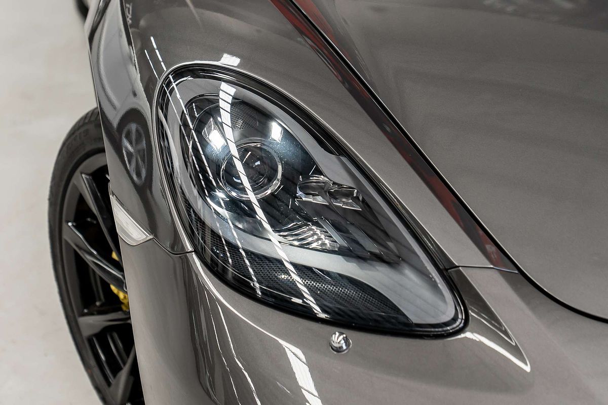 2019 Porsche 718 Cayman 982