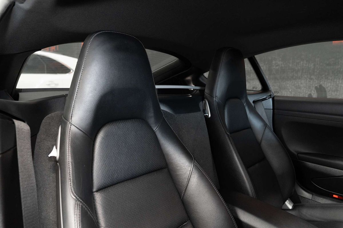 2019 Porsche 718 Cayman 982