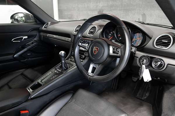 2019 Porsche 718 Cayman 982