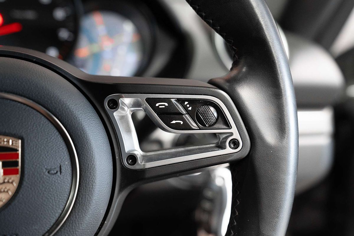 2019 Porsche 718 Cayman 982