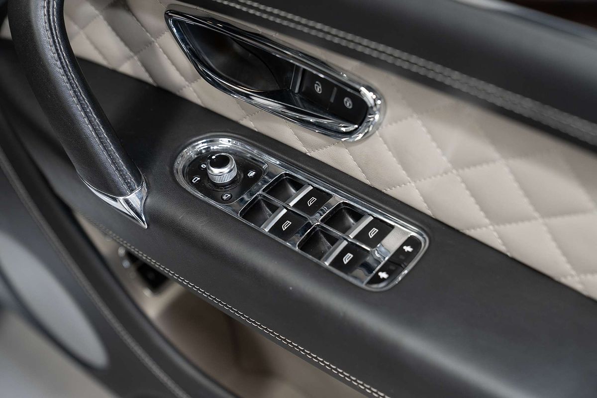 2016 Bentley Bentayga  4V