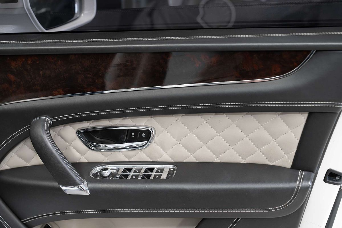 2016 Bentley Bentayga  4V