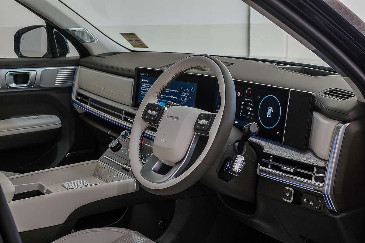 2025 Hyundai Santa Fe Calligraphy MX5.V2