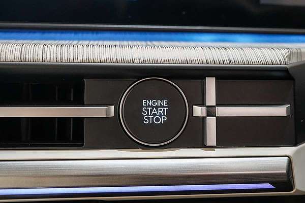 2025 Hyundai Santa Fe Calligraphy MX5.V2