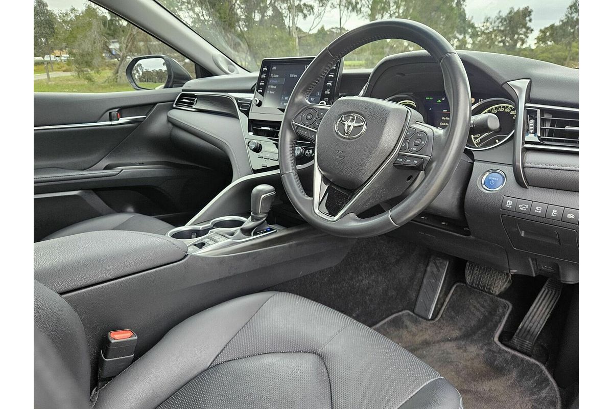 2021 Toyota Camry SL AXVH70R