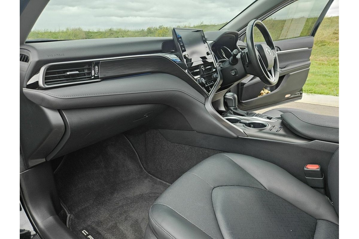 2021 Toyota Camry SL AXVH70R