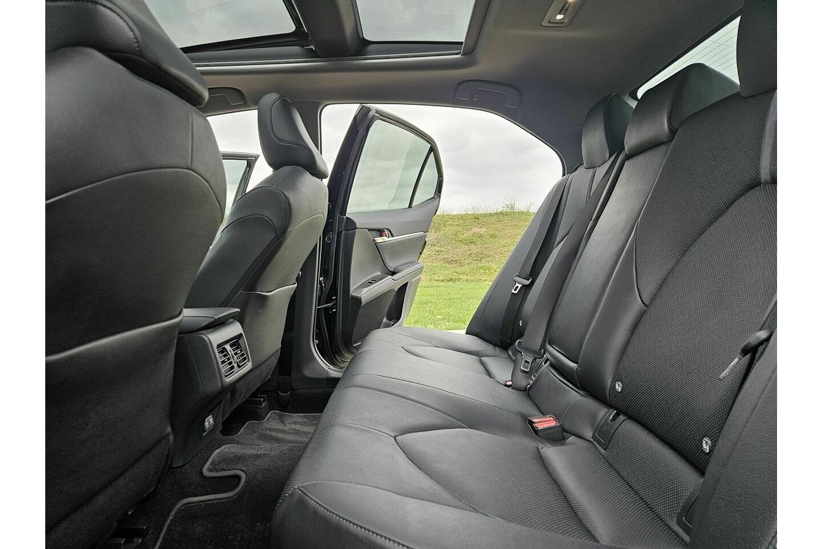 2021 Toyota Camry SL AXVH70R