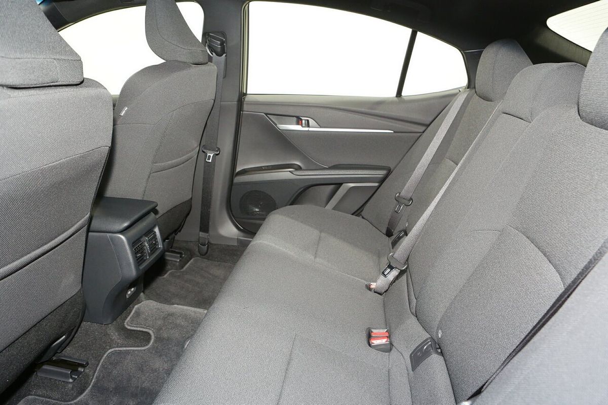 2025 Toyota Camry Ascent Sport AXVH80R