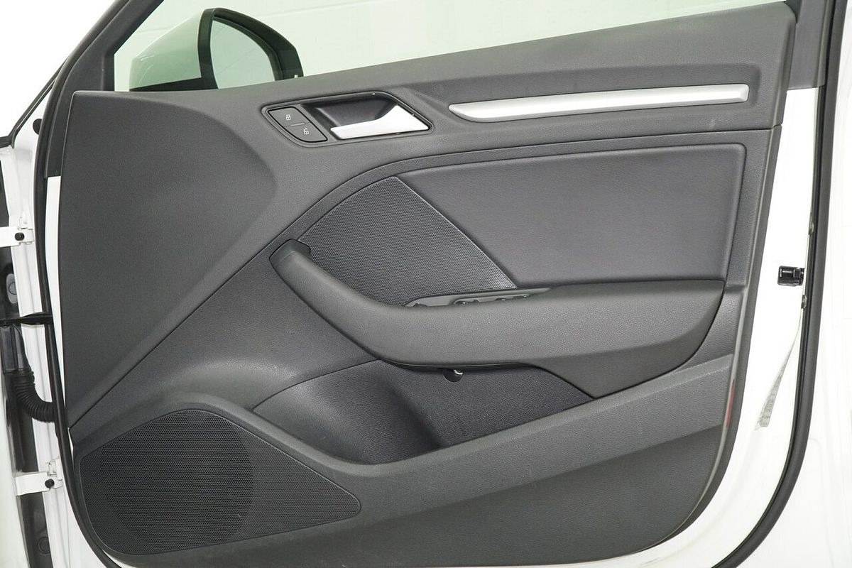 2015 Audi A3 Attraction 8V