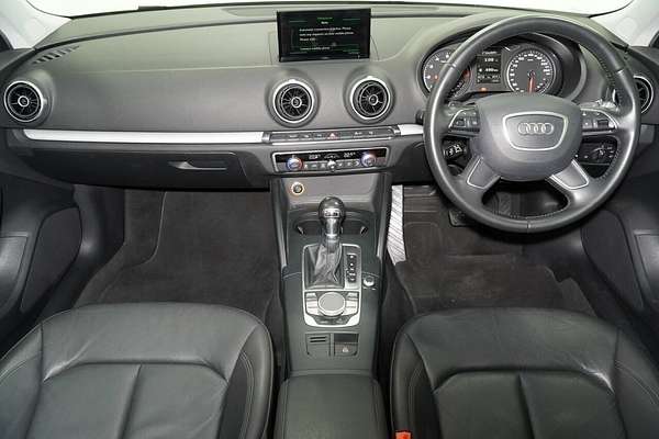 2015 Audi A3 Attraction 8V