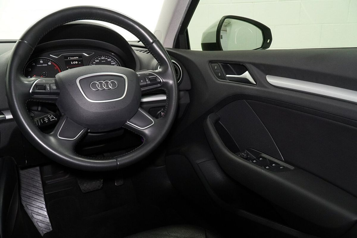 2015 Audi A3 Attraction 8V