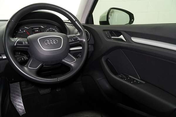 2015 Audi A3 Attraction 8V