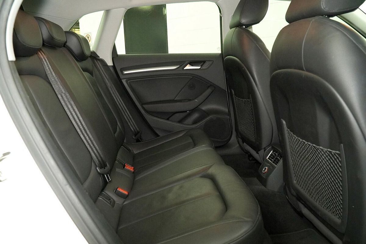 2015 Audi A3 Attraction 8V