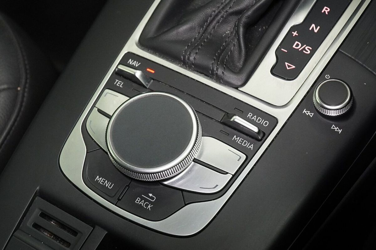 2015 Audi A3 Attraction 8V