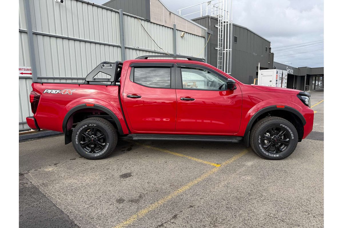 2025 Nissan Navara PRO-4X D23 4X4