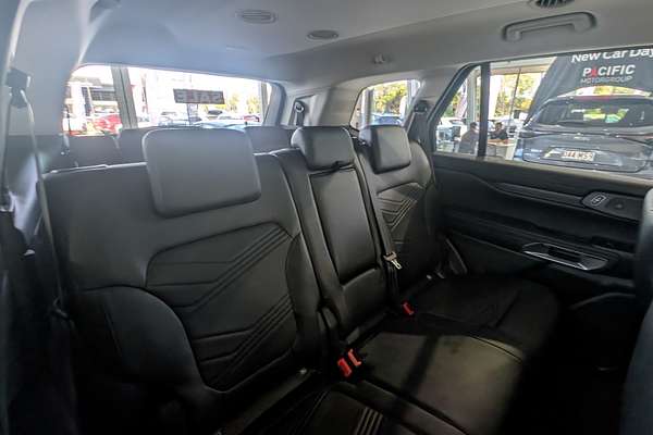 2025 Ford Everest Trend 2.0L