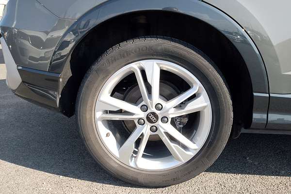 2023 Audi Q3 35 TFSI S line F3