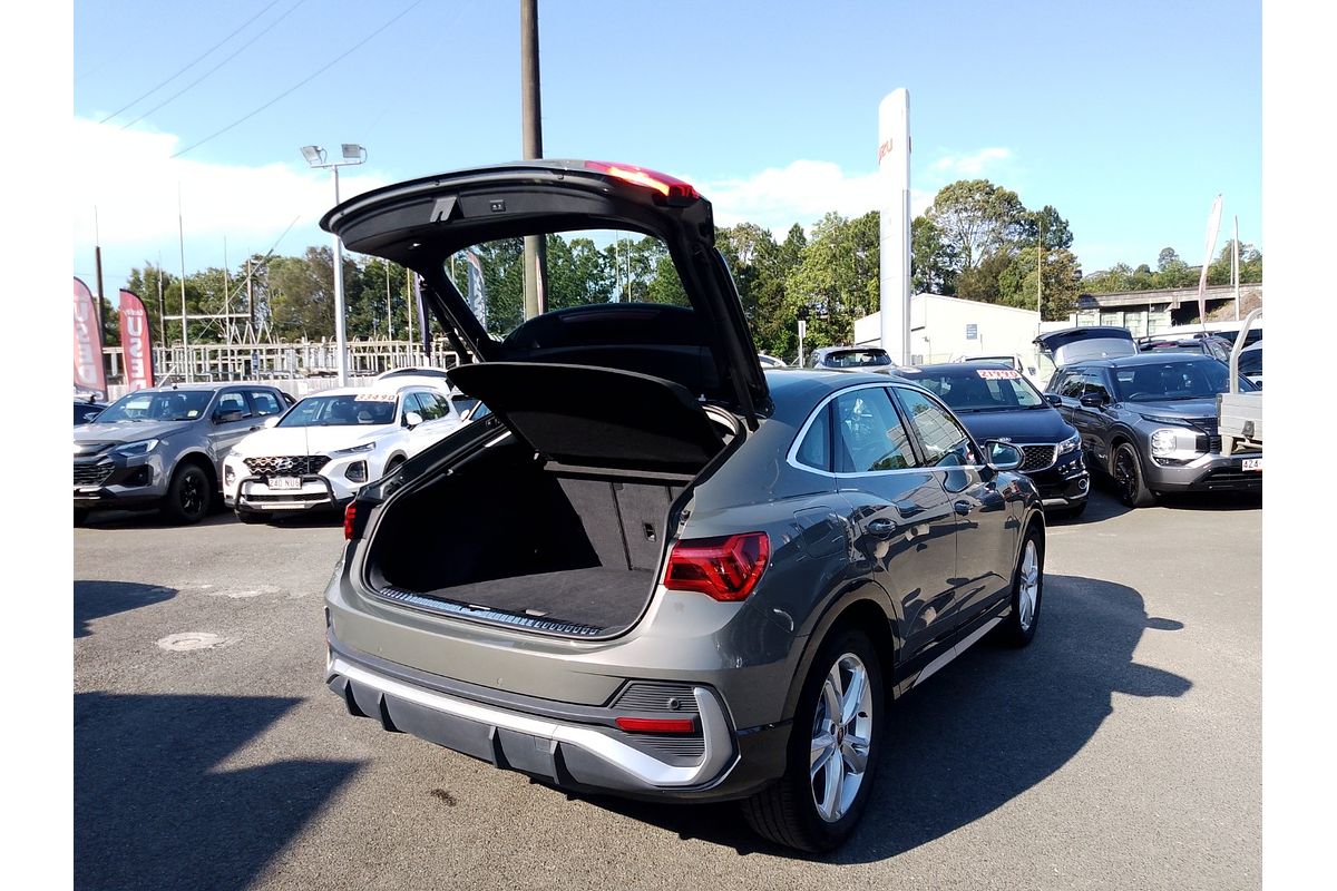 2023 Audi Q3 35 TFSI S line F3