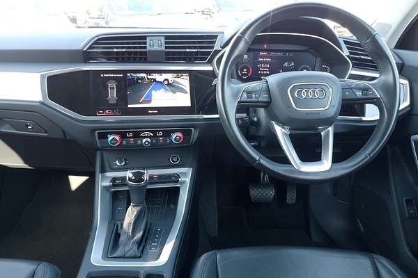 2023 Audi Q3 35 TFSI S line F3