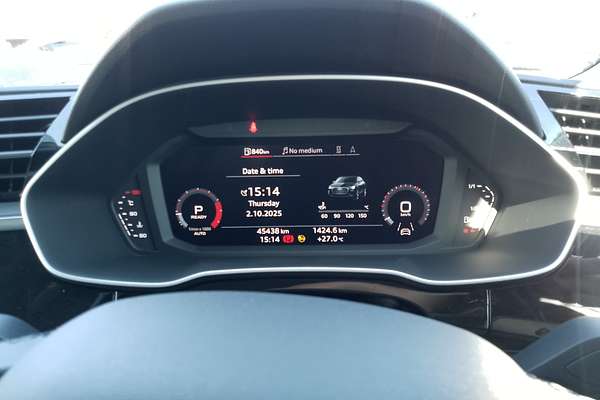 2023 Audi Q3 35 TFSI S line F3