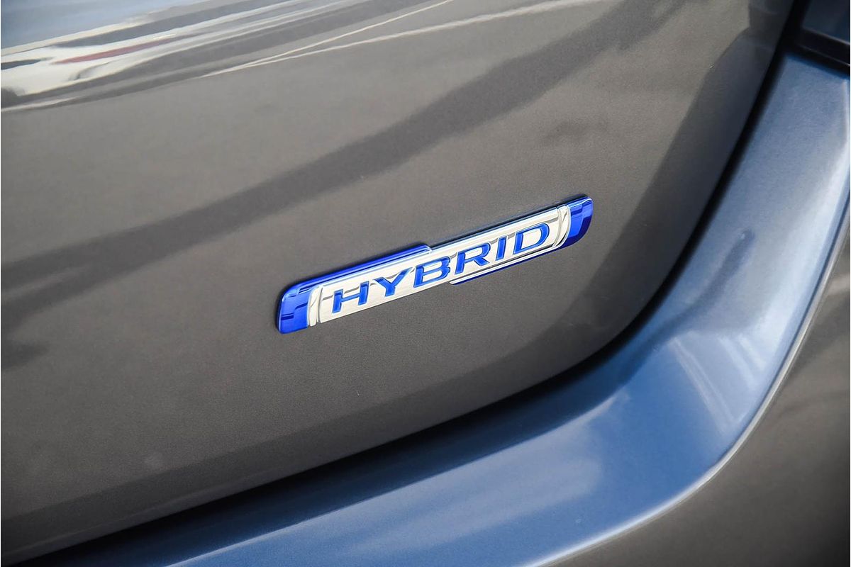 2025 Suzuki Swift Hybrid GLX UZ