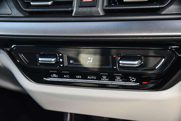 2025 Suzuki Swift Hybrid GLX UZ