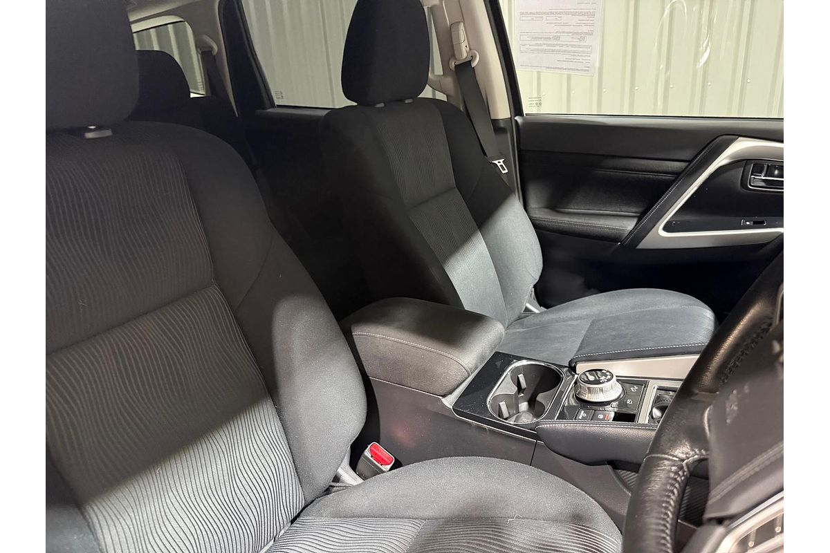 2021 Mitsubishi Pajero Sport GLS QF