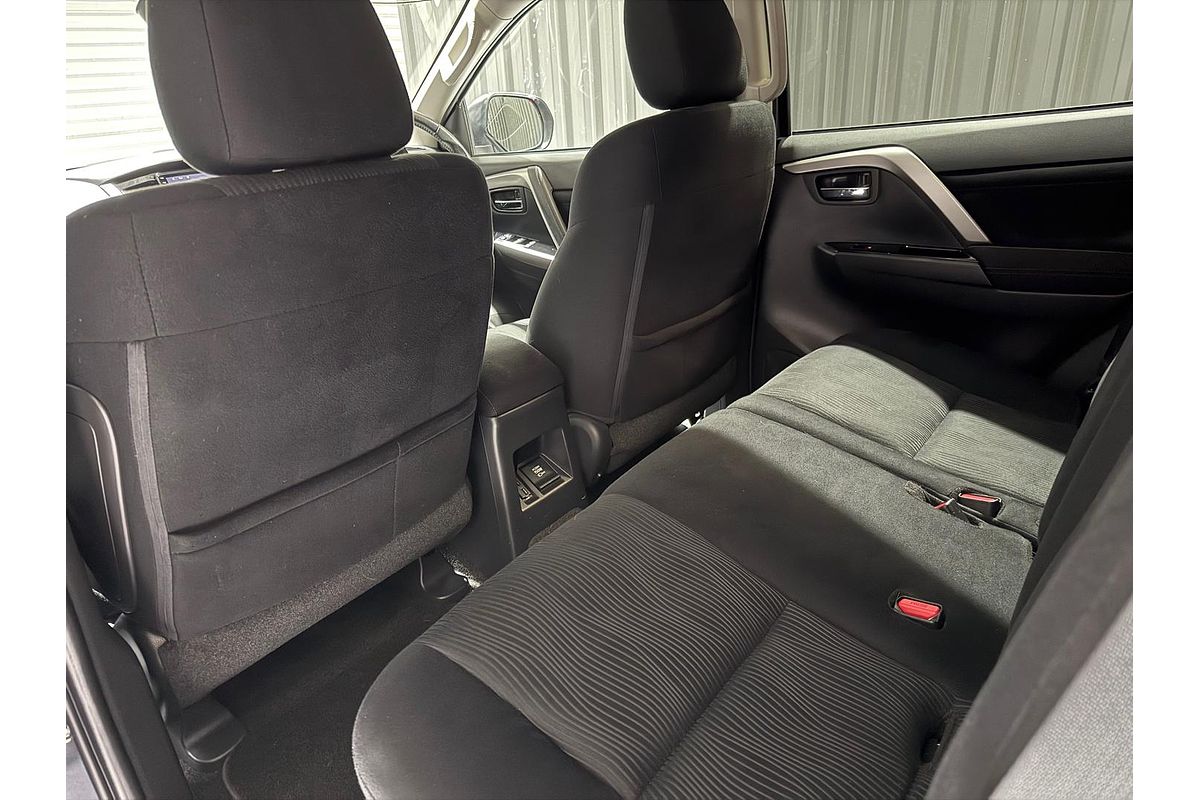 2021 Mitsubishi Pajero Sport GLS QF