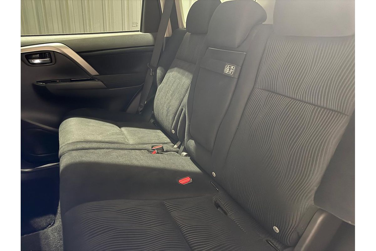 2021 Mitsubishi Pajero Sport GLS QF