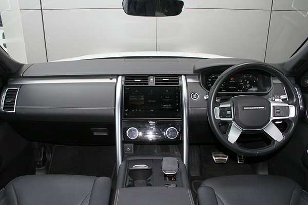 2021 Land Rover Discovery D300 R-Dynamic SE Series 5